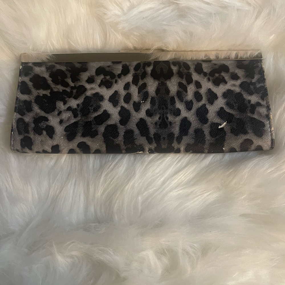 Aldo new clutch.